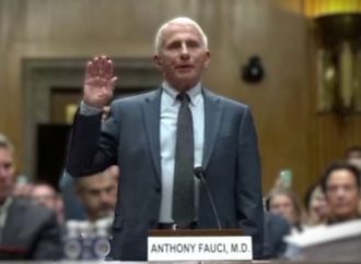 Covid Usa, Fauci si avvale del quinto emendamento: “Non rispondo”