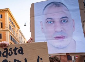 Fakir, autopsia sul corpo del 42enne morto durante l’intervento della polizia