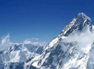 Nepal, ritrovati corpi cinque alpinisti dispersi dopo valanga a novembre: tra loro due italiani