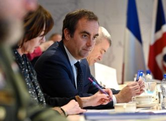 La Francia rafforza i controlli sugli investimenti esteri nelle imprese strategiche
