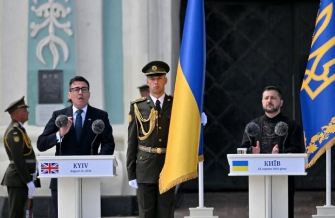 Ucraina, volenterosi oggi a Kiev. Burnham: “Determinati a dare l’aiuto militare che serve”
