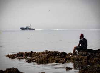 Ceuta, migranti dal Marocco arrivati a Gibilterra. El Mundo: “Venti persone bloccate”