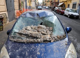 Terremoto 4.7 ai Campi Flegrei e sciame sismico, raffica di scosse
