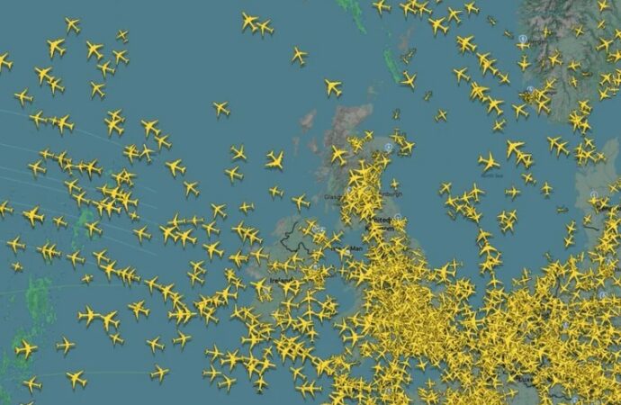 Regno Unito, problema ai sistemi di controllo del traffico aereo: almeno 200 voli cancellati