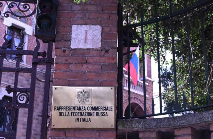 Ambasciata Russia: “Su Kaliningrad risponderemo con ogni mezzo. In Italia campagna stampa contro di noi”