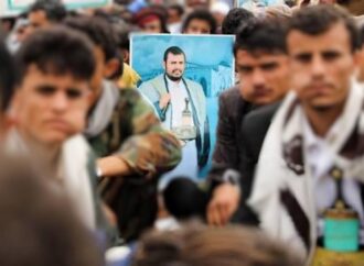 Houthi, missili contro l’Arabia Saudita: rivendicato attacco alla raffineria di Ras Tanura, danni a Riad