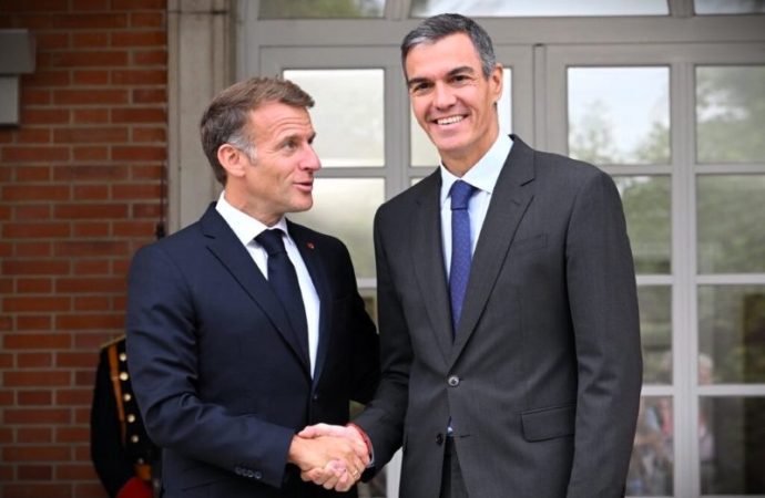 Spagna e Francia rafforzano l’asse sull’Europa, ma il Trattato di Amicizia resta al palo