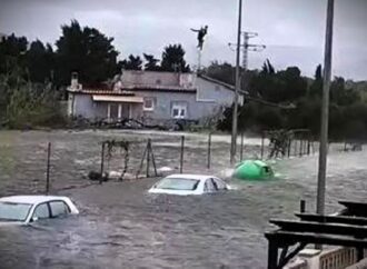Spagna, tempesta Adam su Valencia e Alicante: 900mila in lockdown e centinaia di salvataggi