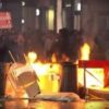 Milano, vetrine sfondate e supermercato devastato: 200 fermi, molti minorenni. Convocato riunione su ordine pubblico